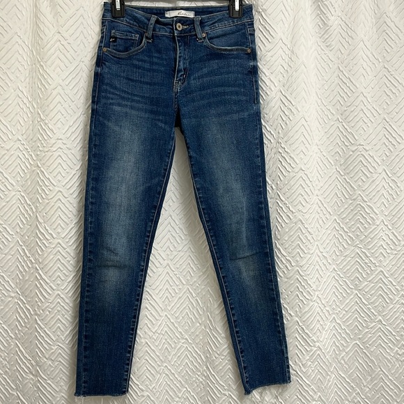 KanCan Raw Hem Skinny Jeans Size 25 / 3 - Picture 1 of 4